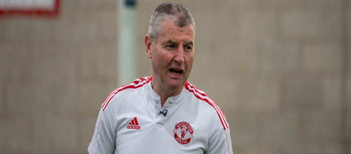 Dennis Irwin believes poor signings are Manchester United's biggest problem