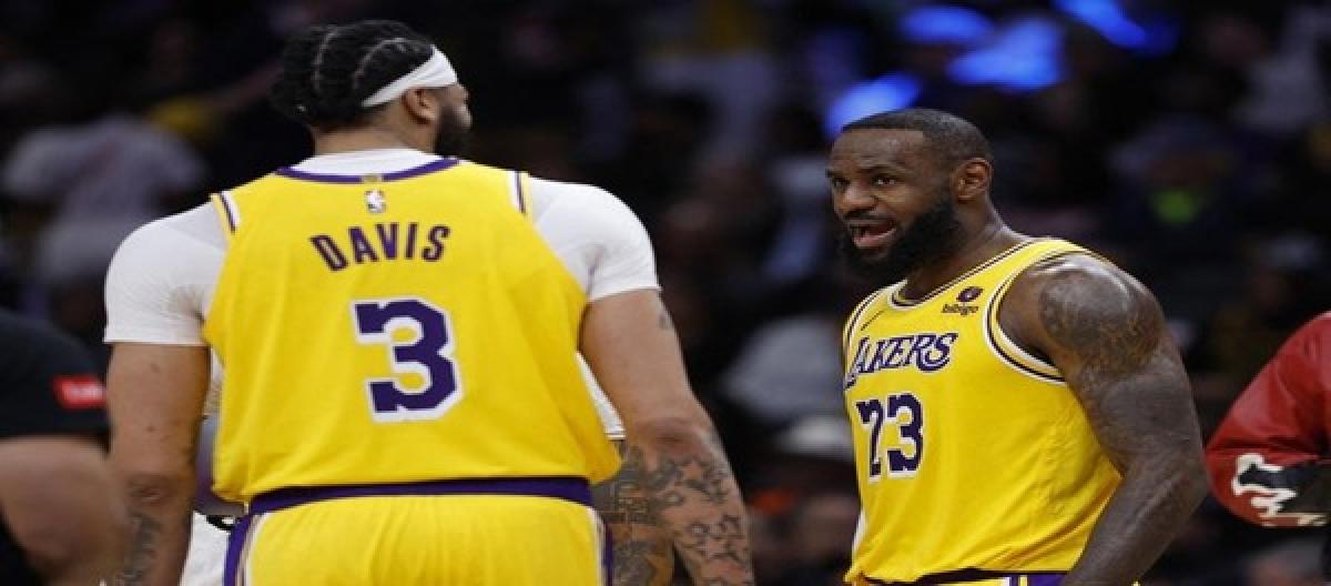 Lakers beat the Pelicans 124-108, Doncic scored 35 points, James shined and helped them rise to third in the Western Conference