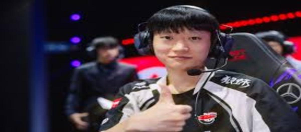 AL beat CFO 3-1 to advance to the semifinals, Shanks Silas turned the tide and became the key