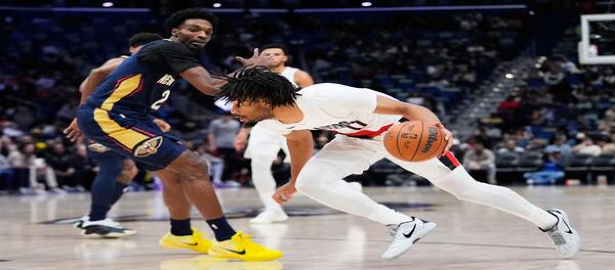 Sharp scored 35 points to help the Trail Blazers defeat the Pelicans 125-117.