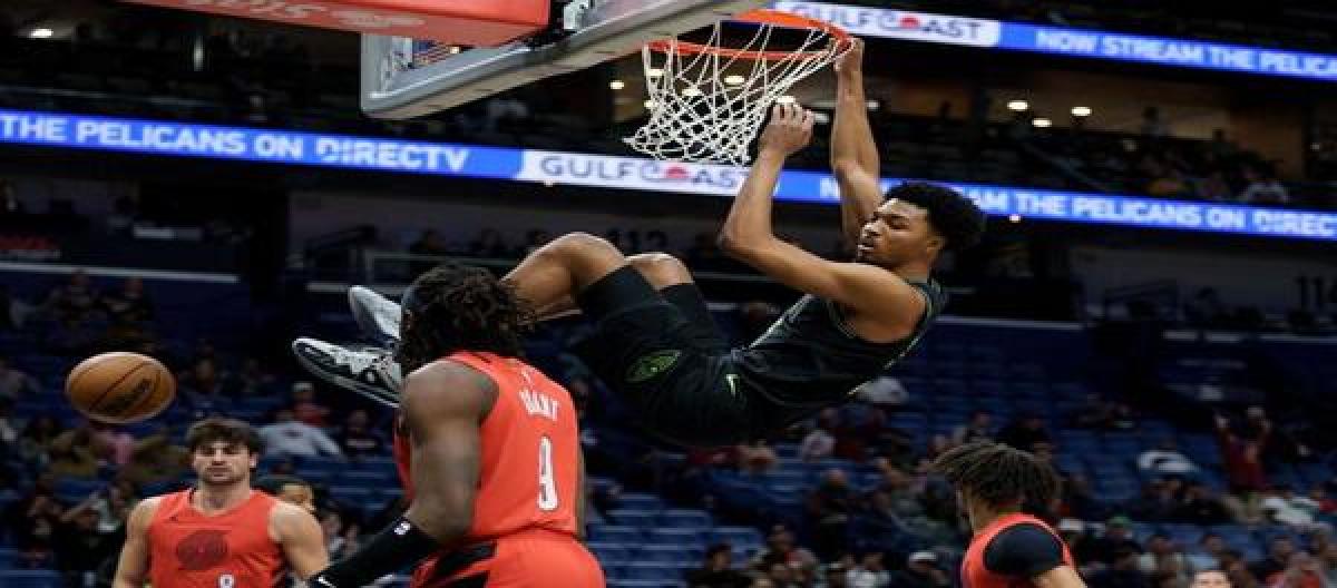 Murphy III scored 24 points as the Pelicans defeated the Trail Blazers 143-120.