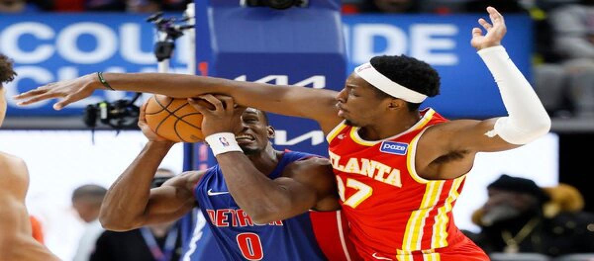 The Pistons crushed the Hawks 142-115, with the entire team unleashing their offensive firepower.