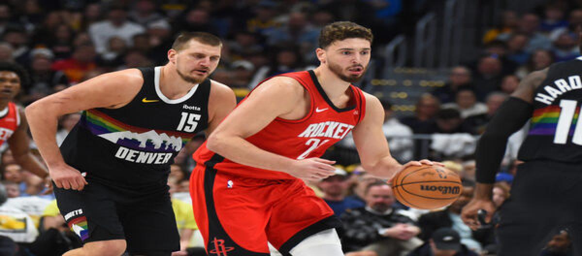 Jokic's 25 points weren't enough to secure a 115-101 victory for the Rockets over the Nuggets.