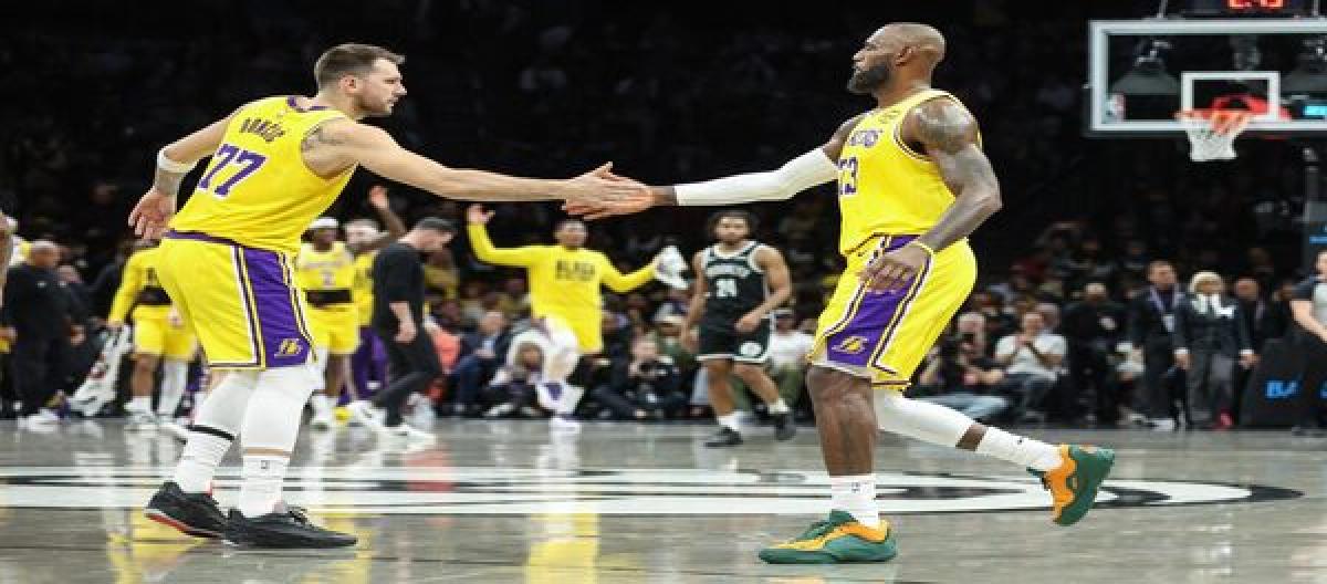 詹姆斯25分东契奇24分 湖人以125-109轻取篮网
