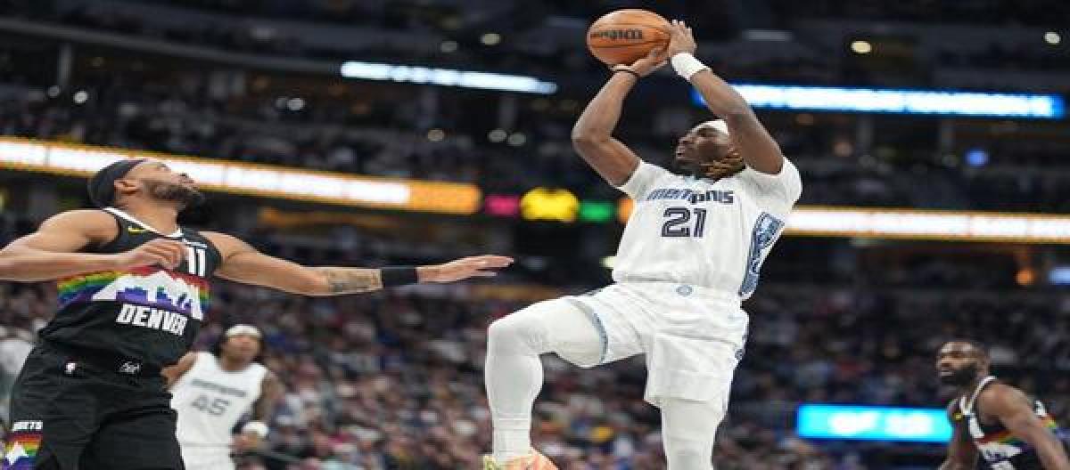 Jokic scored 26 points as the Nuggets defeated the Grizzlies 122-116.