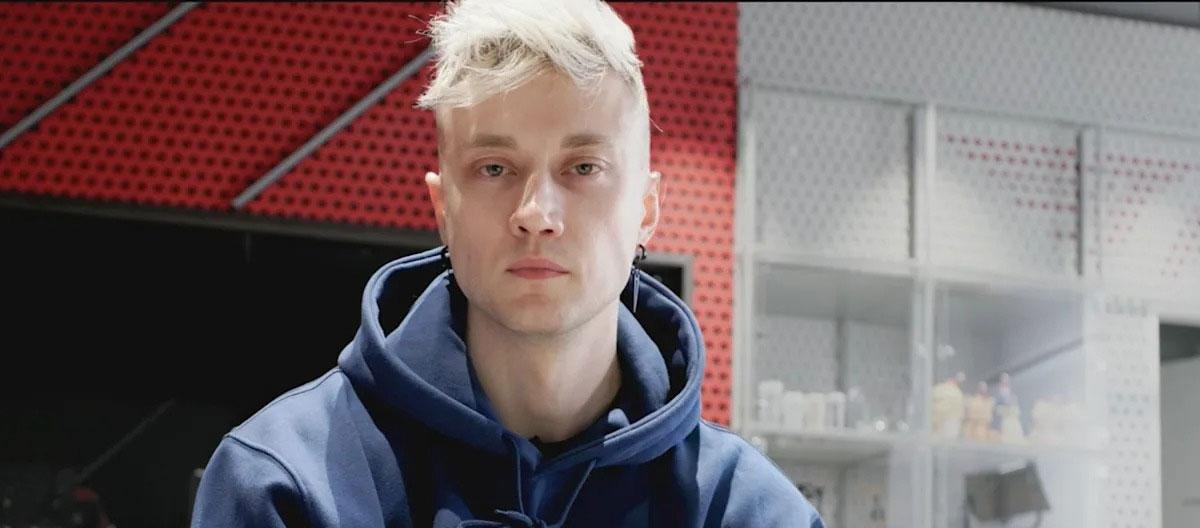 英雄联盟：Rekkles宣布计划在2027年尝试担任ADC选手和教练。