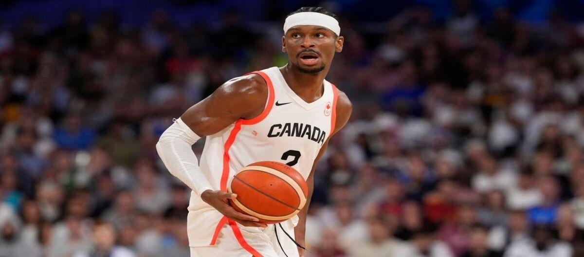 Alexander confirms he will join the Canadian national team; Murray will not be included in national team plans.
