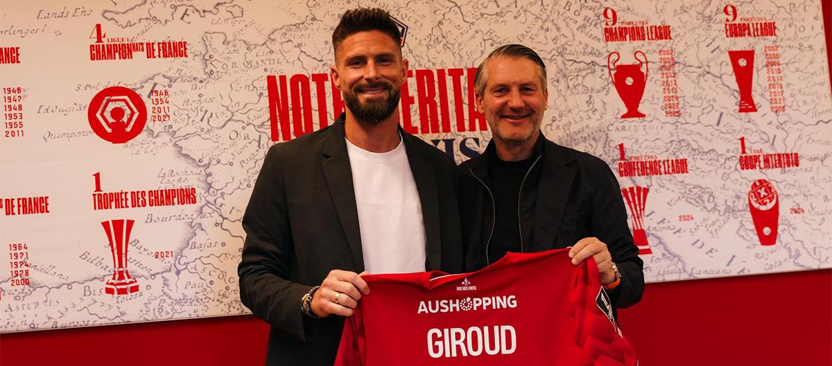 Lille have extended the contract of 39-year-old Giroud for another year, until June 2027.