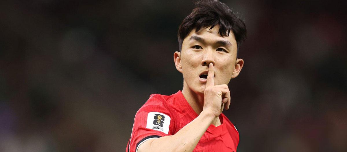◤FIFA世界杯在美国、加拿大和墨西哥举行◢ 黄仁范进球并助攻，帮助韩国队在比赛尾声以2-1逆转战胜捷克队。