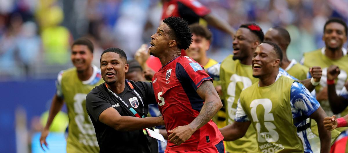 World Cup – Uruguay 2-2 Cape Verde, Pina breaks the deadlock and Varela scores.