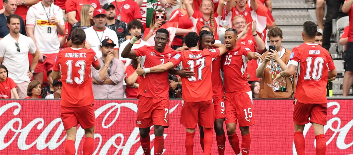 World Cup – Manzambi contributes a goal and an assist as Switzerland defeats Canada 2-1 to advance as world champions.