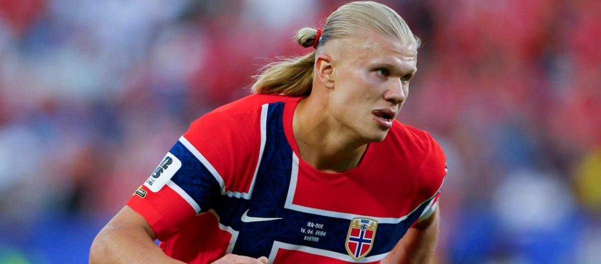 Solbakken praised Haaland for always putting the team's interests first.