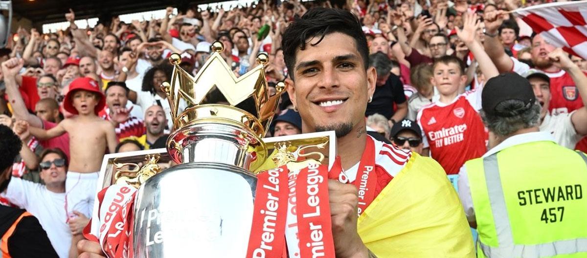 Arsenal officially completes the permanent transfer of Bayer Leverkusen defender Piero Hincapié..