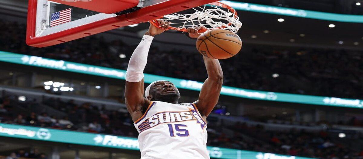 Mark Williams signed a 3-year, $38 million contract extension with the Phoenix Suns.
