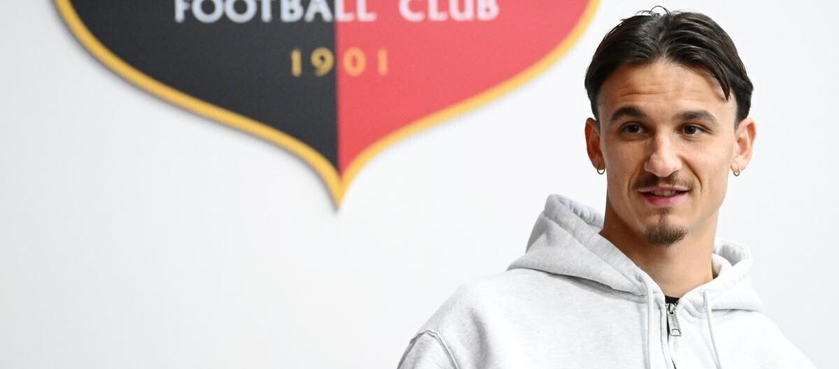 Rennes have extended the contract of 26-year-old center Le Paul for another year, until June 2030.