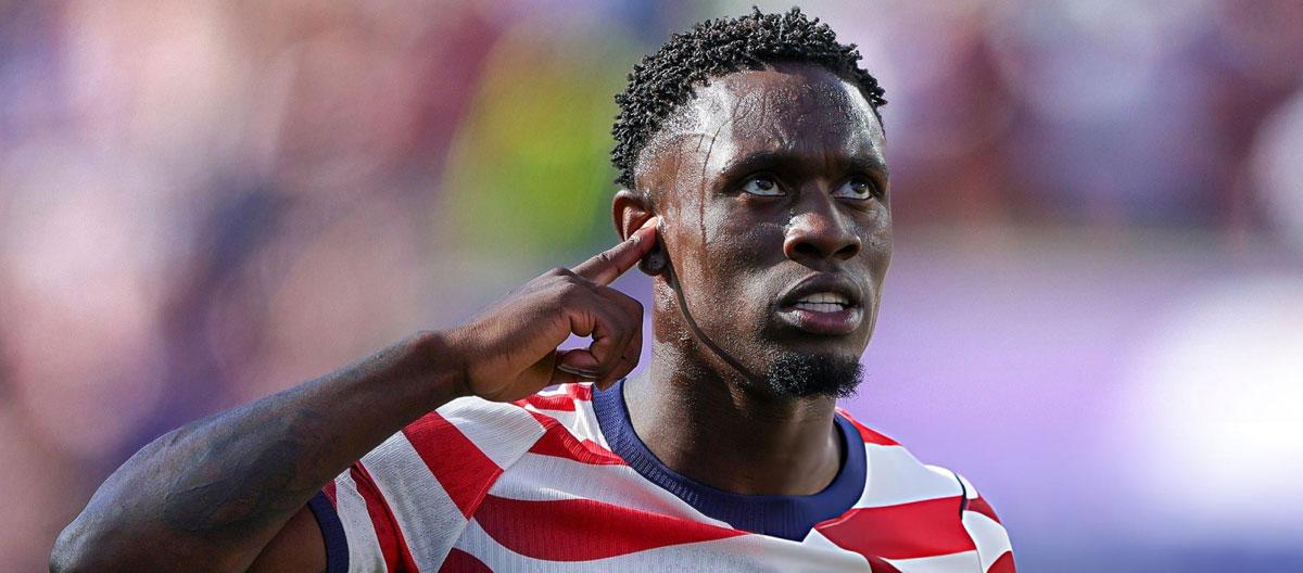 ◤FIFA World Cup in United States, Canada and Mexico◢ Folarin Balogun scored and then sent-off as 10-man United States defeated Bosnia and Herzegovina by 2-0..