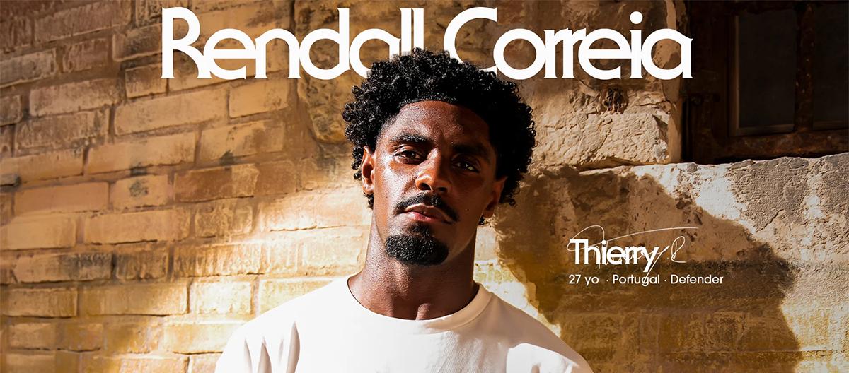 Official: Former Valencia right-back Thierry Correa joins Venezia on a free transfer.