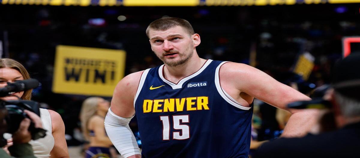 Jokic postpones contract extension plans with the Nuggets, expected to sign a new contract next summer.