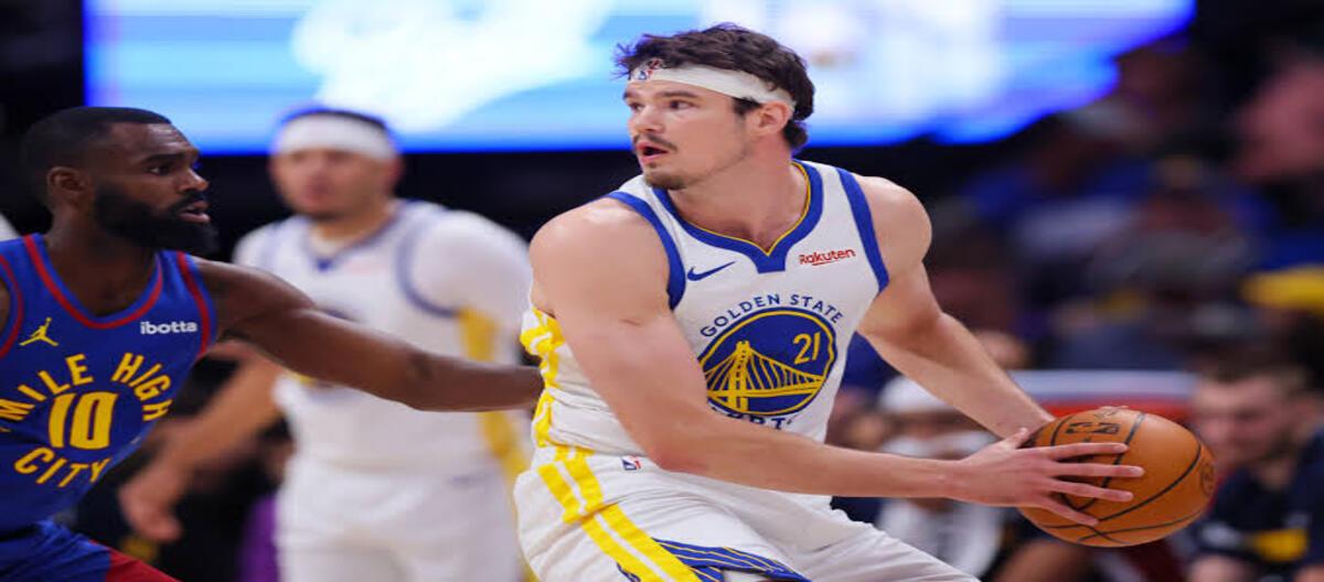 Warriors refrain from matching offer; Post joins Grizzlies, signing 3-year, $30 million contract.