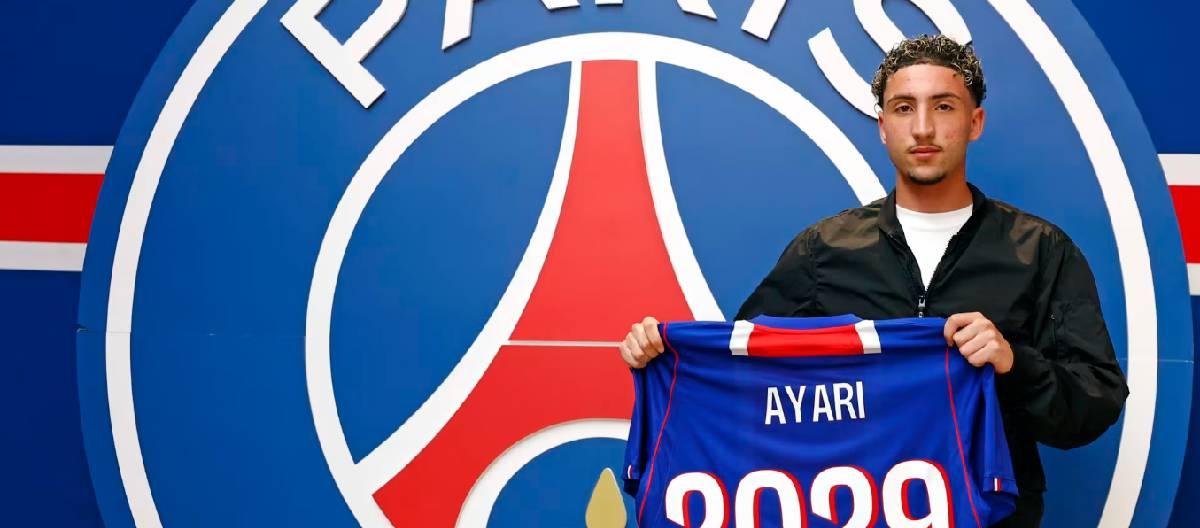 Adam Ayari officially signed his first professional contract with Paris Saint-Germain.