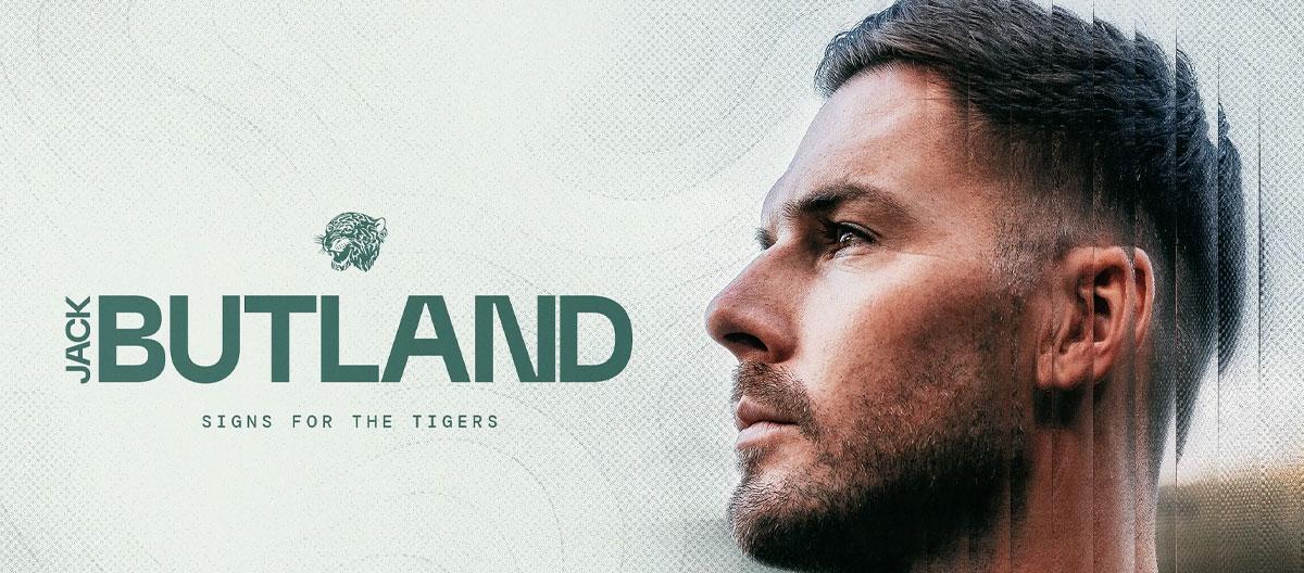 Hull City officially announce the signing of Rangers goalkeeper Jack Butland..