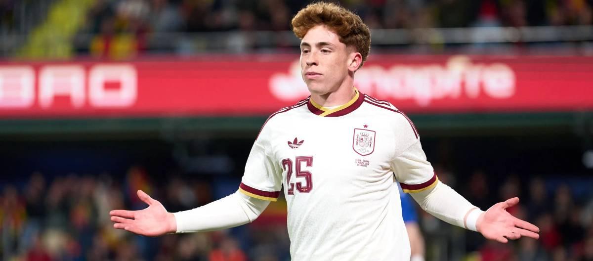 Liverpool manager Iraola praises new signing Muñoz for his ambition