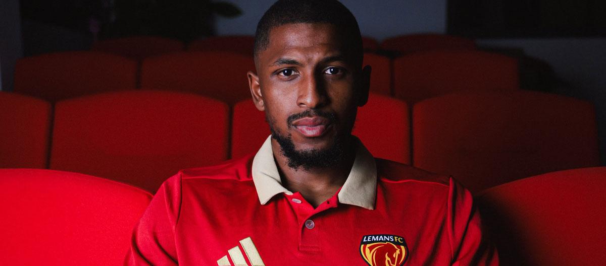 Former Liverpool left-back Yasser Larouci officially joins Le Mans on a free transfer..