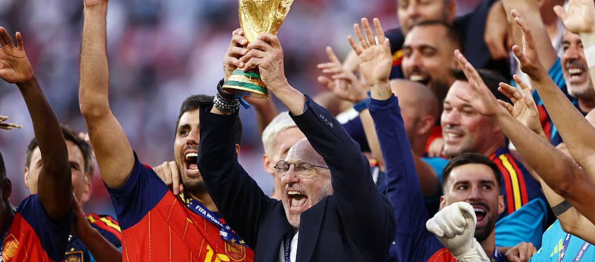 Head coach De la Fuente praised Spain for winning the championship through unity.