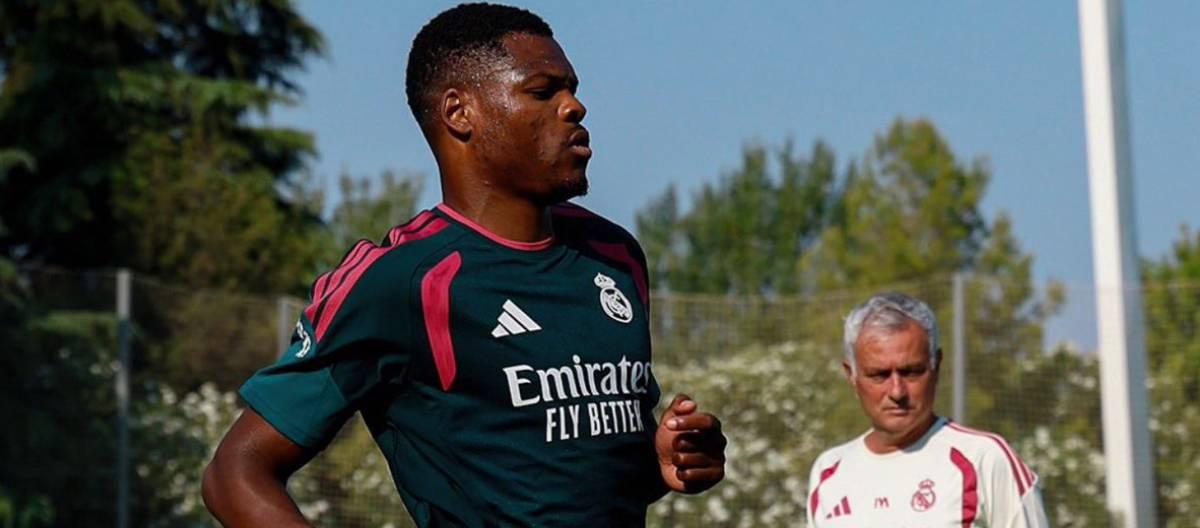 Dumfries completed his first training session with Real Madrid and said he felt incredibly proud and honored.