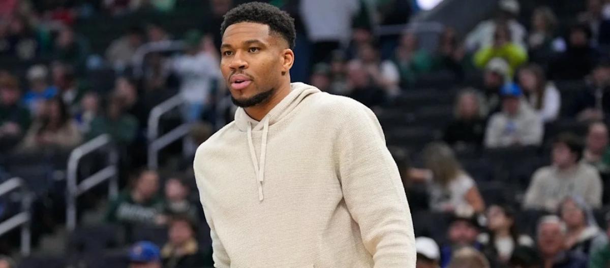 Giannis Antetokounmpo is grateful for the encouragement and help he received from NBA legends.