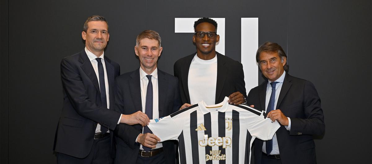 Juventus officially announced the signing of Bologna center-back Lucumi on a four-year contract.
