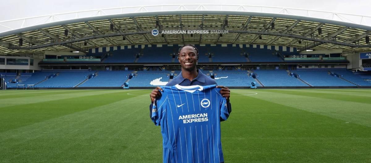 Brighton & Wanderers have announced the loan signing of Canadian international striker Promis David.
