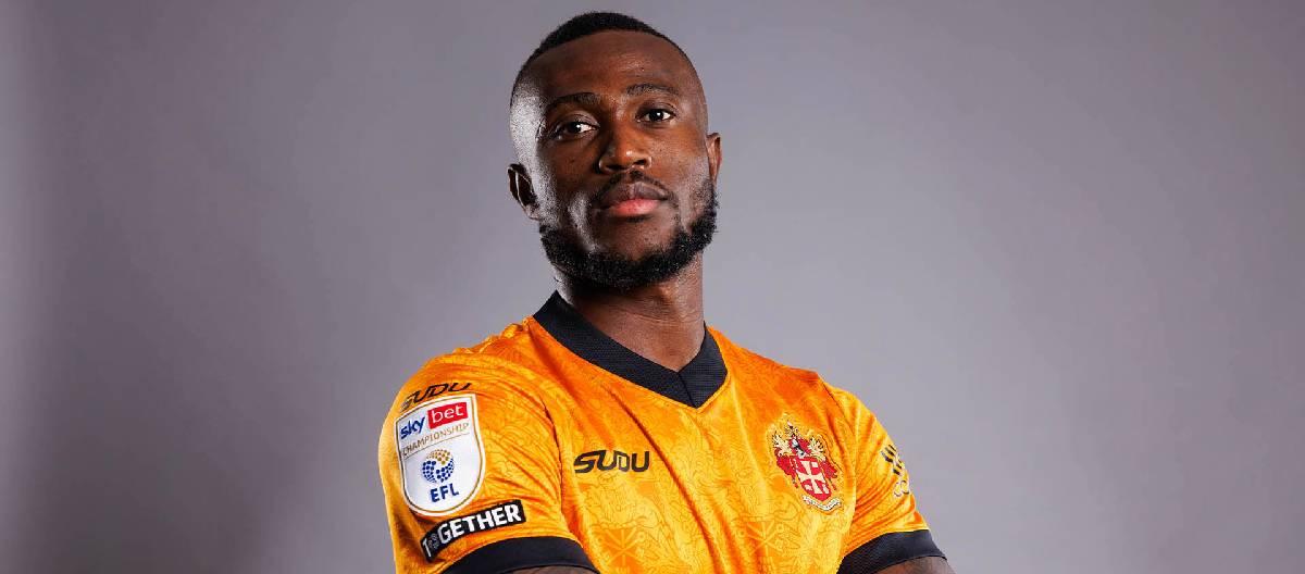 Wolves have officially signed Gillan Conan to a one-year contract.