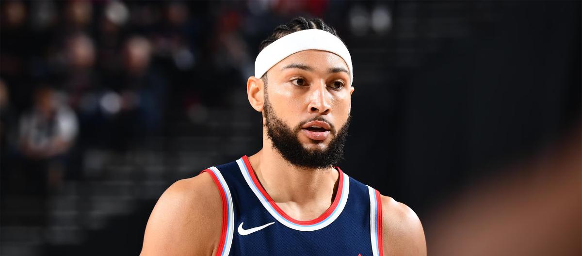 Shams: Simmons joins the Kings on a one-year minimum contract, returning to the league after a year's absence.