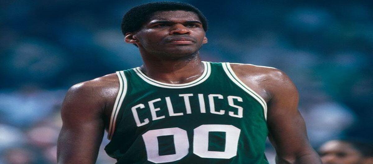 The Celtics' all-time top five blocks: Parish leads with 1703 blocks, McHale is second.
