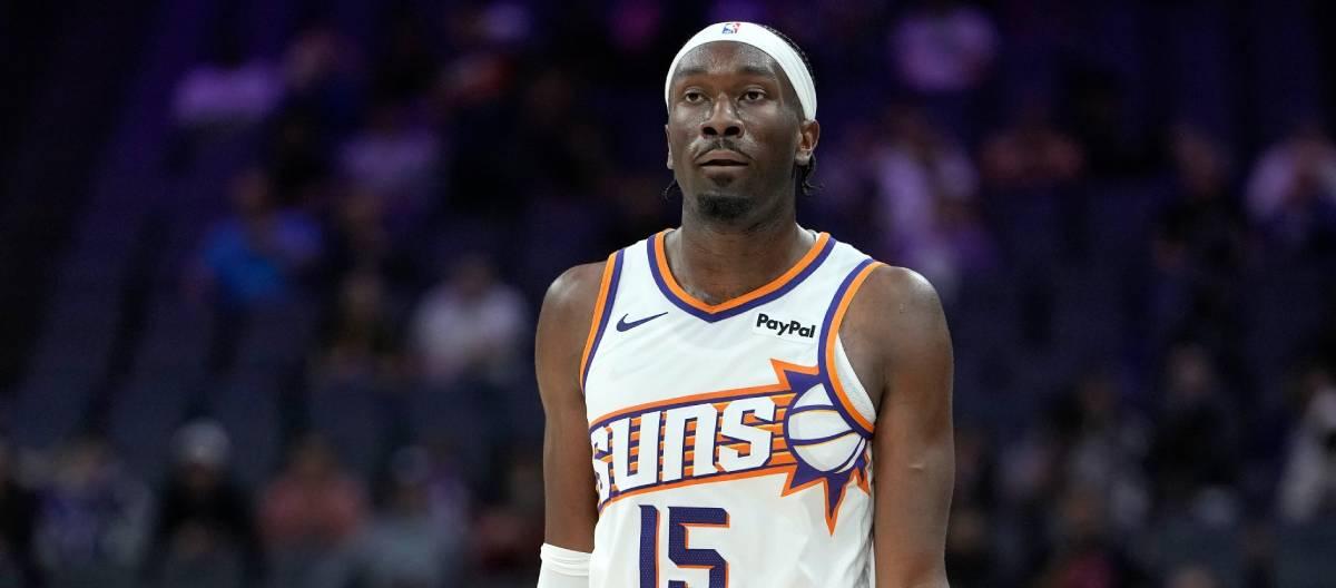 Phoenix Suns starting center Mark Williams is expected to be sidelined for 5 months.