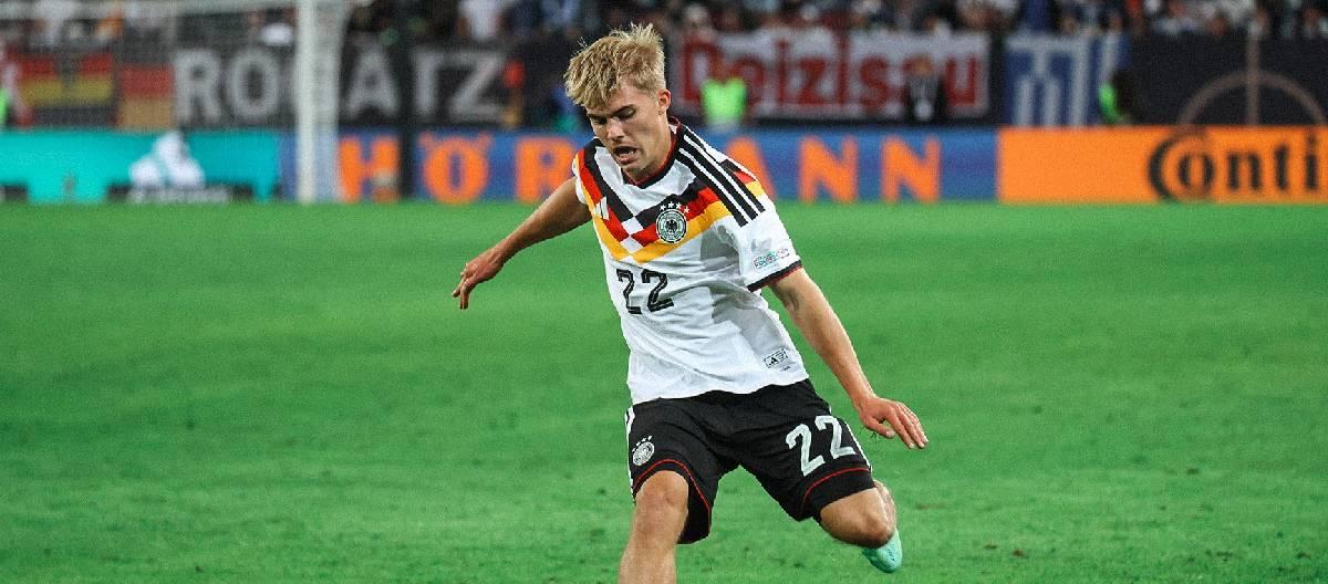 Hennessy Behrens: I'm very happy to be able to represent the German national team; it's been my dream since I was a child.