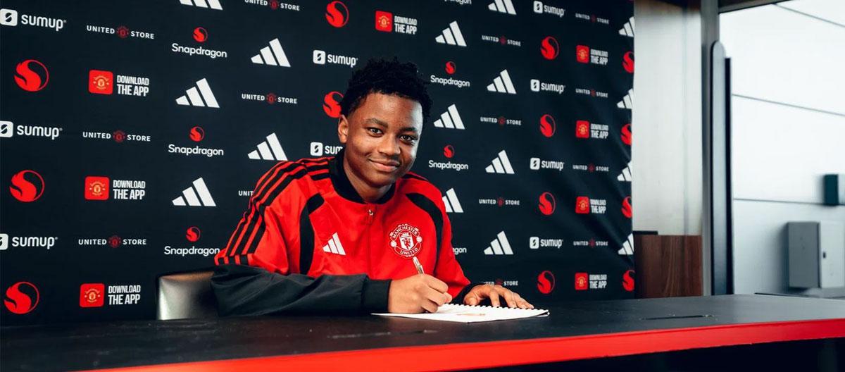 Liverpool wonderkid Isaac Konde has officially moved to arch-rivals Manchester United..