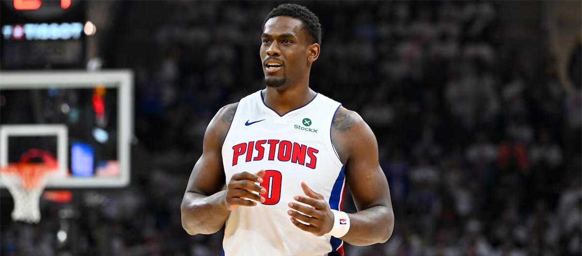 The contract extension saga has finally come to an end; Durant agrees to stay with the Pistons for 5 years and $200 million.