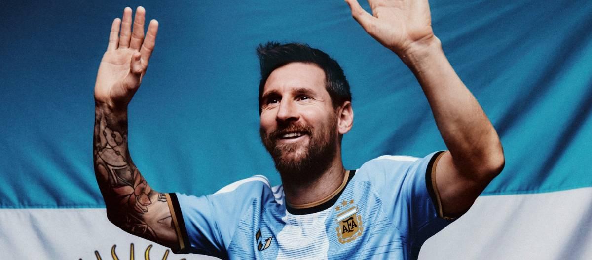 Messi returns to Argentina to prepare for his farewell match; his 21-year national team career will come to an end.