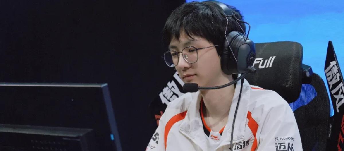 League of Legends: TES's new top laner encounters visa issues; LCK suffers a shock defeat against Vietnam at the Asian Games.