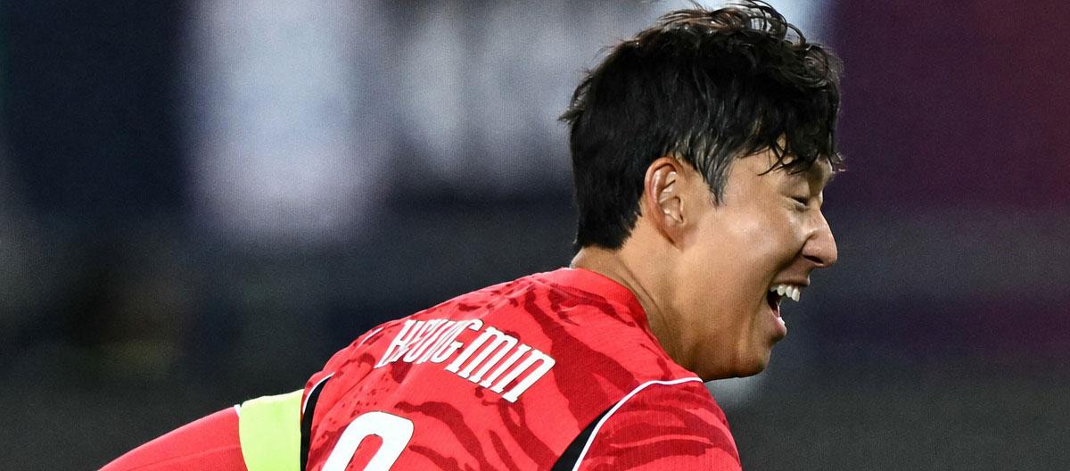 ◤International Friendly◢ Son Heung-min scores with a direct free-kick as South Korea defeated Uzbekistan by 2-0..