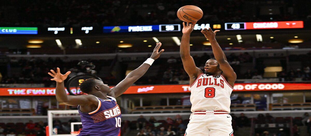 Wilson scored 15 points and Awaka added 14, as the Bulls defeated the Suns 124-117.