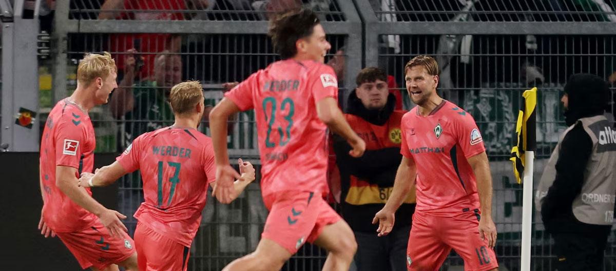 ◤Bundesliga◢ Niclas Füllkrug's late goal helps Werder Bremen secure a dramatic late 2-2 draw against former club Borussia Dortmund..