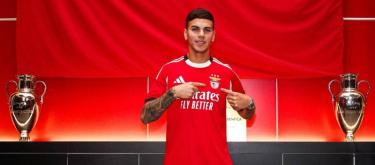 Aston Villa midfielder Enzo Barrenetxea joins Benfica on loan