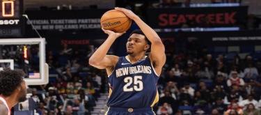 Warriors and Spurs lock on forward Murphy III as target for reinforcement