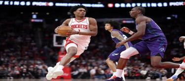 Durant's 31 points weren't enough to stop the Hornets from defeating the Rockets 109-99.
