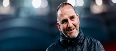 Heidenheim's chairman strongly supports head coach Schmidt: The team's bottom ranking is by no means his fault.