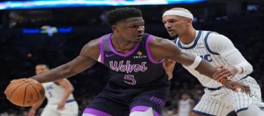 Edwards' 34 points weren't enough to salvage a 119-92 victory for the Magic over the Timberwolves.