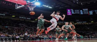 Rollins' 36 points weren't enough to salvage the Trail Blazers' 130-99 victory over the Bucks.